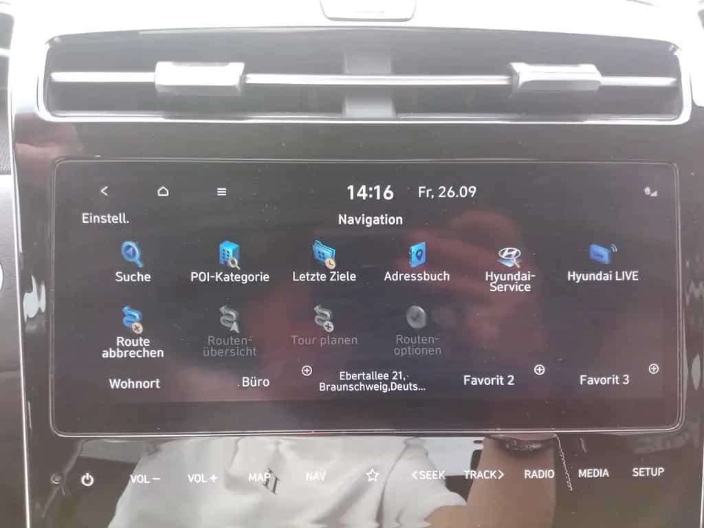 Hyundai TUCSON 2WD/NAVI/KAM/LED/KEYLESS/DAB/SPUR 10/2021-photo-16