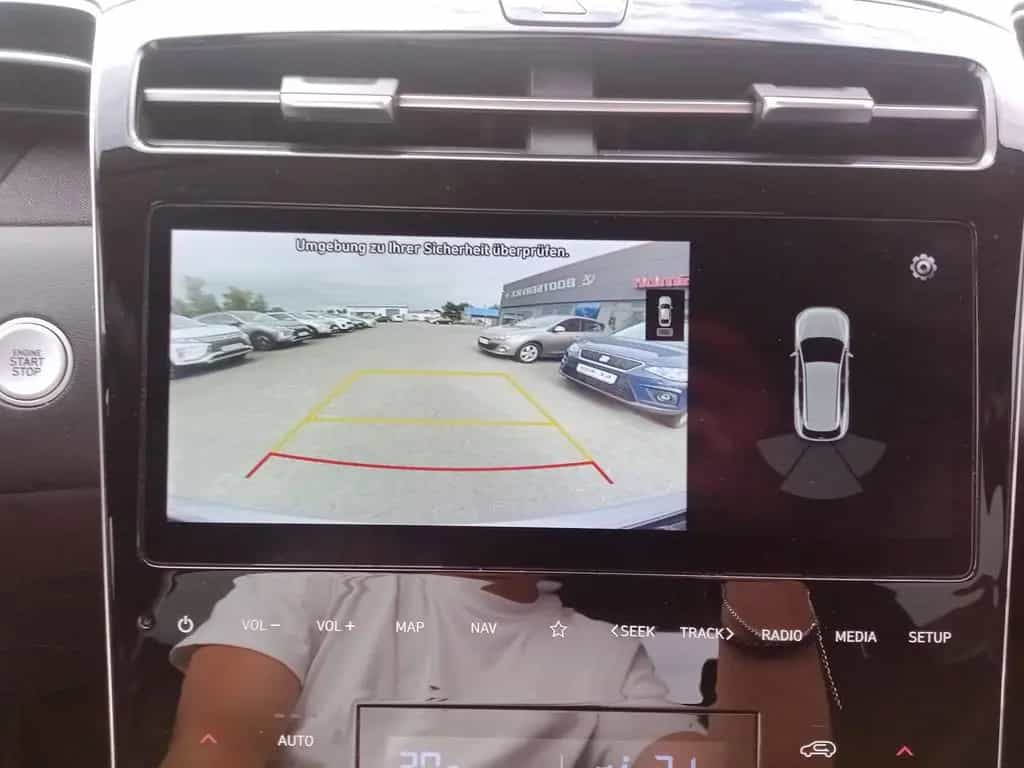 Hyundai TUCSON 2WD/NAVI/KAM/LED/KEYLESS/DAB/SPUR 10/2021-photo-17