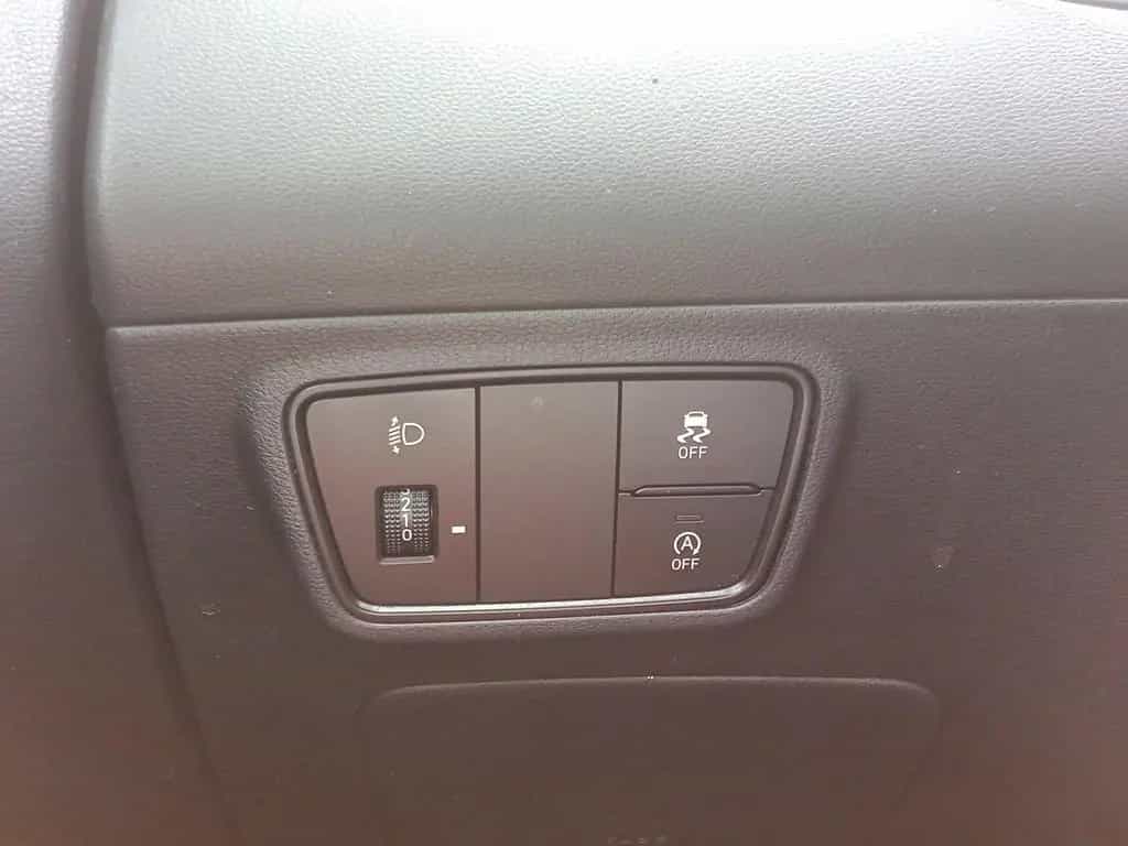 Hyundai TUCSON 2WD/NAVI/KAM/LED/KEYLESS/DAB/SPUR 10/2021-photo-27