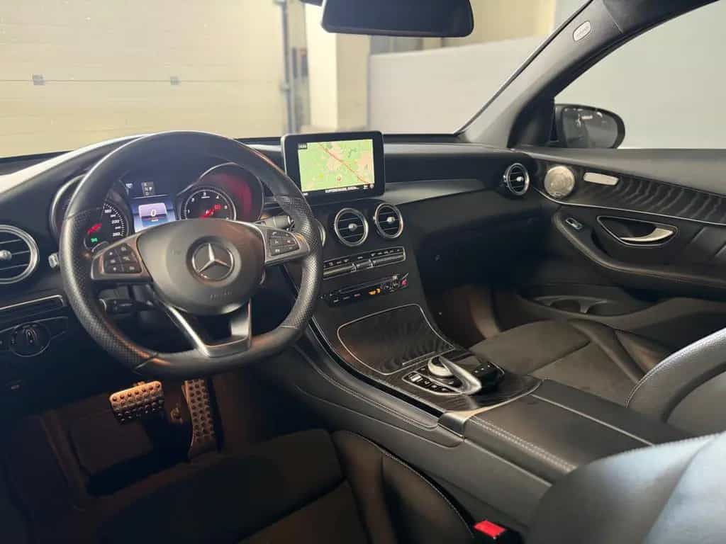 Mercedes-Benz GLC 220 d 4Matic Coupe AMG LINE-AHK-LED- 11/2016-photo-18