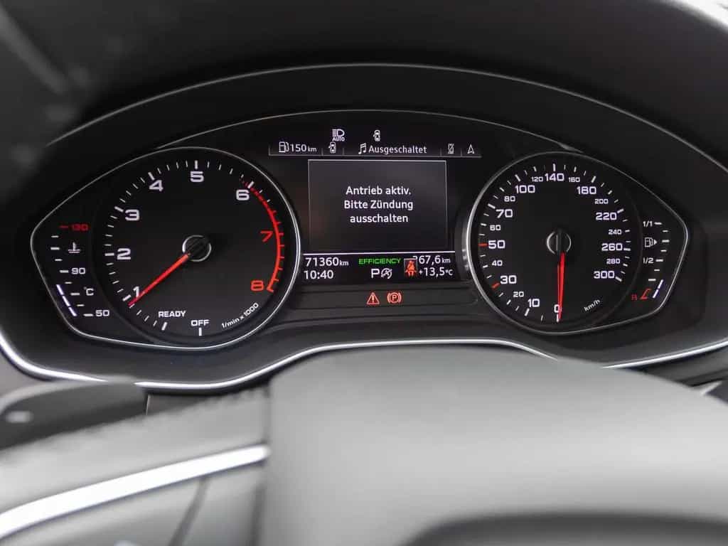 Audi A4 Avant Advanced 45TFSI qu Stronic Navi LED ACC 02/2022-photo-15