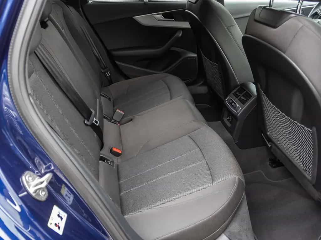 Audi A4 Avant Advanced 45TFSI qu Stronic Navi LED ACC 02/2022-photo-24