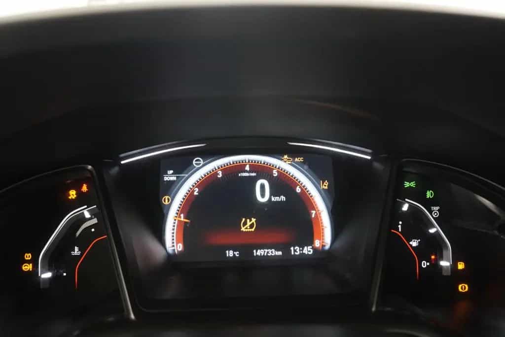 Honda Civic 1,5 VTEC TURBO COMFORT 08/2018-photo-22