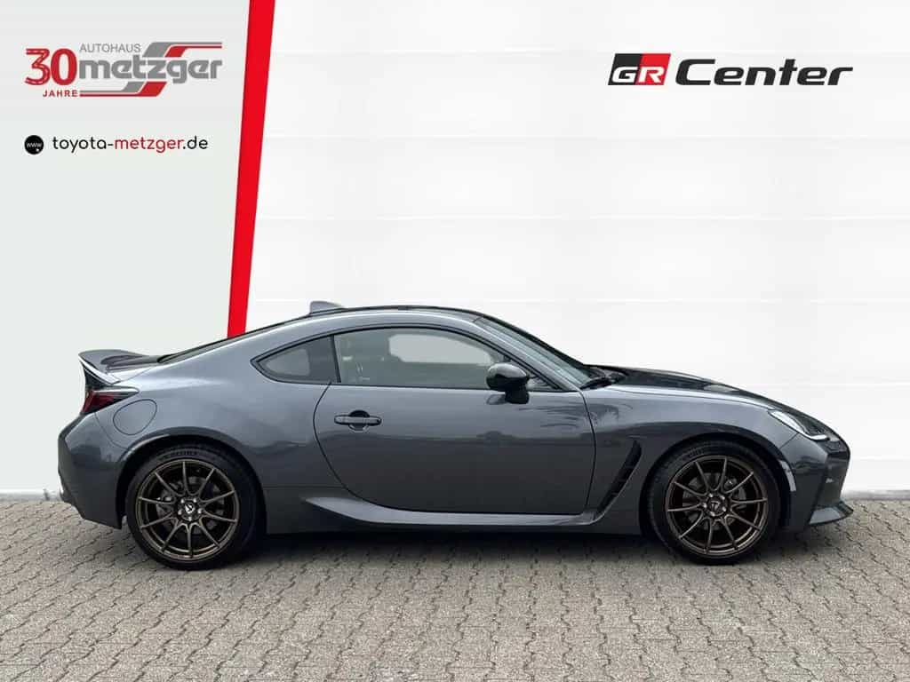 Toyota GR86 2.4L Coupe +Sportpaket +Leder +Digitales Co 11/2022-photo-1
