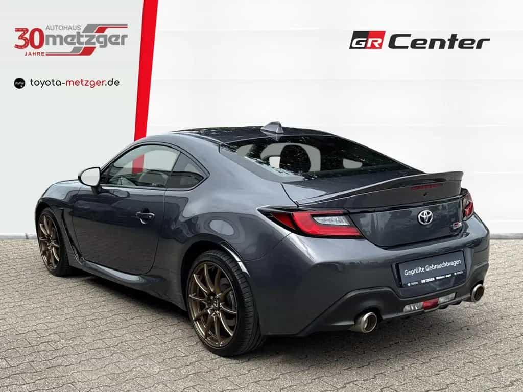Toyota GR86 2.4L Coupe +Sportpaket +Leder +Digitales Co 11/2022-photo-3