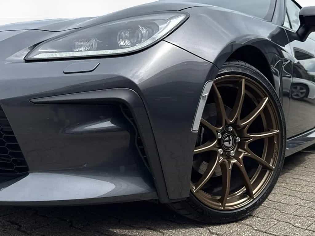 Toyota GR86 2.4L Coupe +Sportpaket +Leder +Digitales Co 11/2022-photo-6