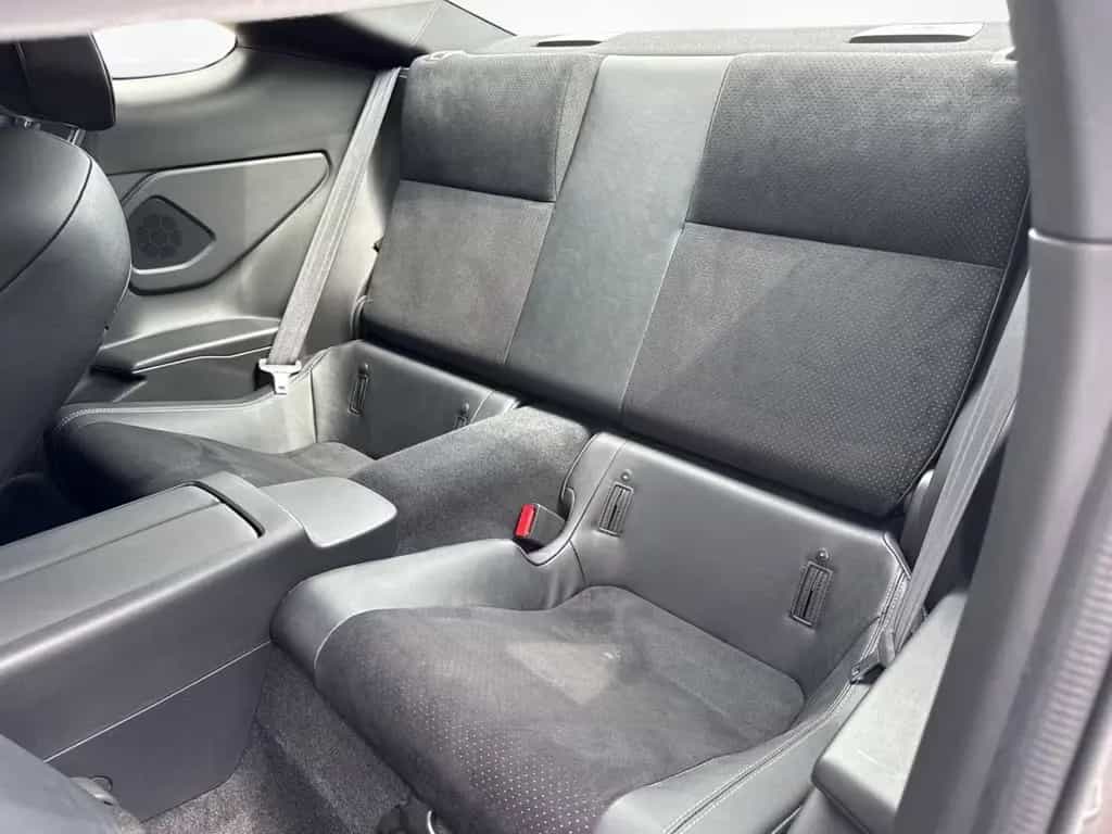 Toyota GR86 2.4L Coupe +Sportpaket +Leder +Digitales Co 11/2022-photo-8