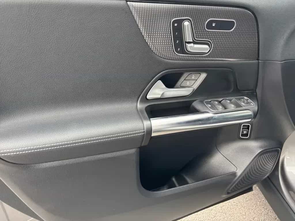 Mercedes-Benz GLA 250 Progressive*LED*Panorama-SD*Easy-Pack* 01/2021-photo-8