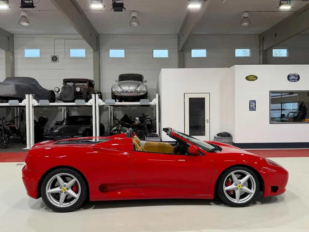 Ferrari 360 Spider F1 Technik + Optik PERFEKT 09/2001-photo-24