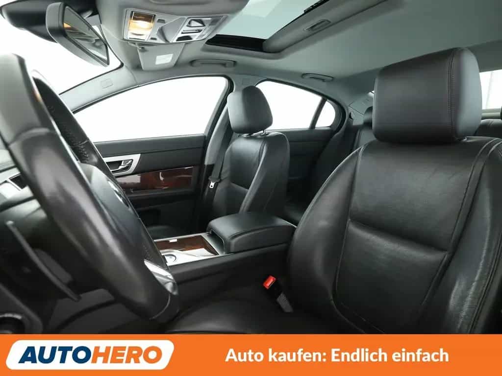 Jaguar XF 3.0 V6 Kompressor AWD Aut.*NAV*TEMP*CAM*PDC* 03/2015-photo-9