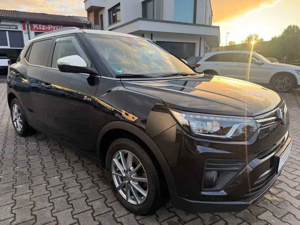 Ssangyong Tivoli 1.5 T-GDi real 2WD Navi Kamera AHK 1 Hand 12/2020-photo-0