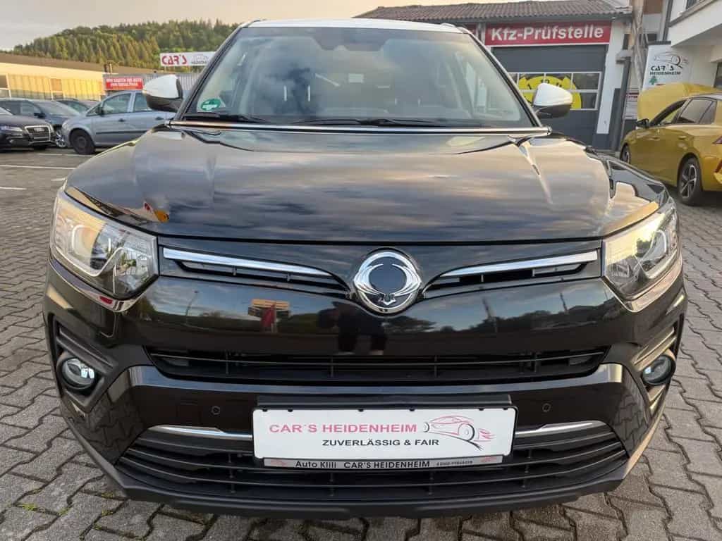 Ssangyong Tivoli 1.5 T-GDi real 2WD Navi Kamera AHK 1 Hand 12/2020-photo-2