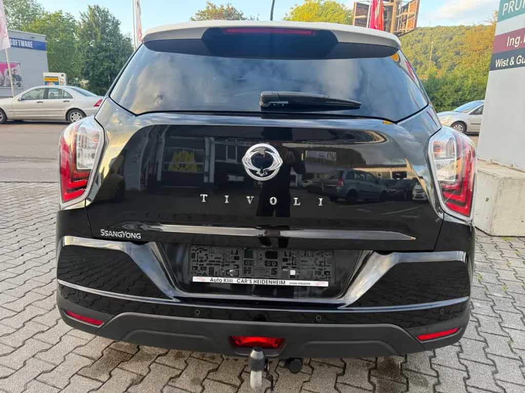 Ssangyong Tivoli 1.5 T-GDi real 2WD Navi Kamera AHK 1 Hand 12/2020-photo-4