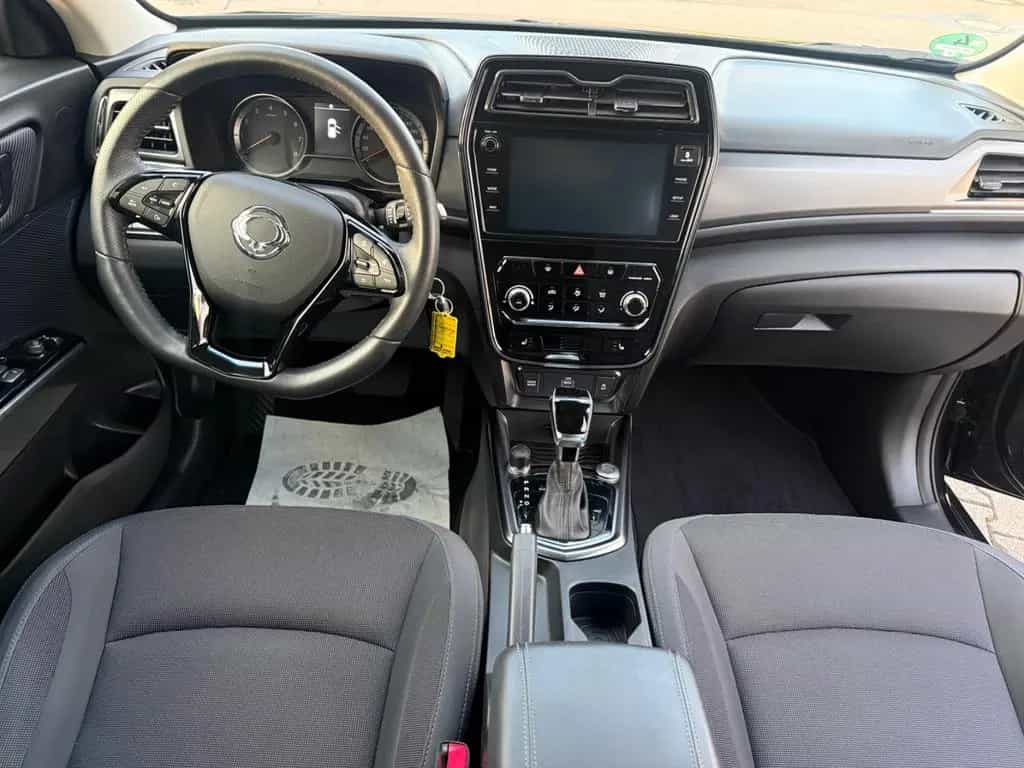 Ssangyong Tivoli 1.5 T-GDi real 2WD Navi Kamera AHK 1 Hand 12/2020-photo-8