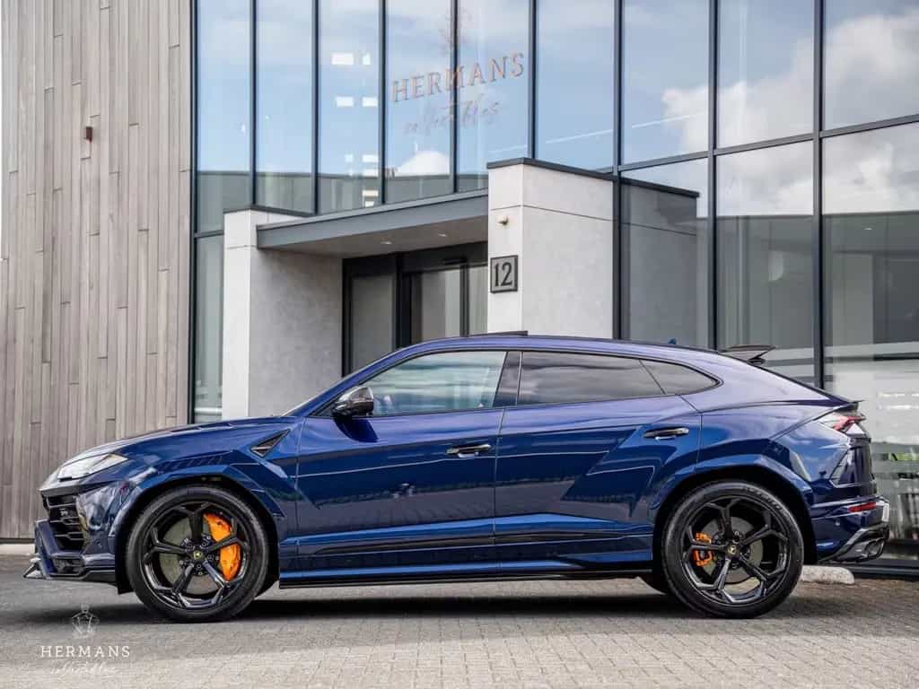 Lamborghini Urus 4.0 V8 / NOVITEC / B&O 3D / Carbon / Pano / 01/2019-photo-15