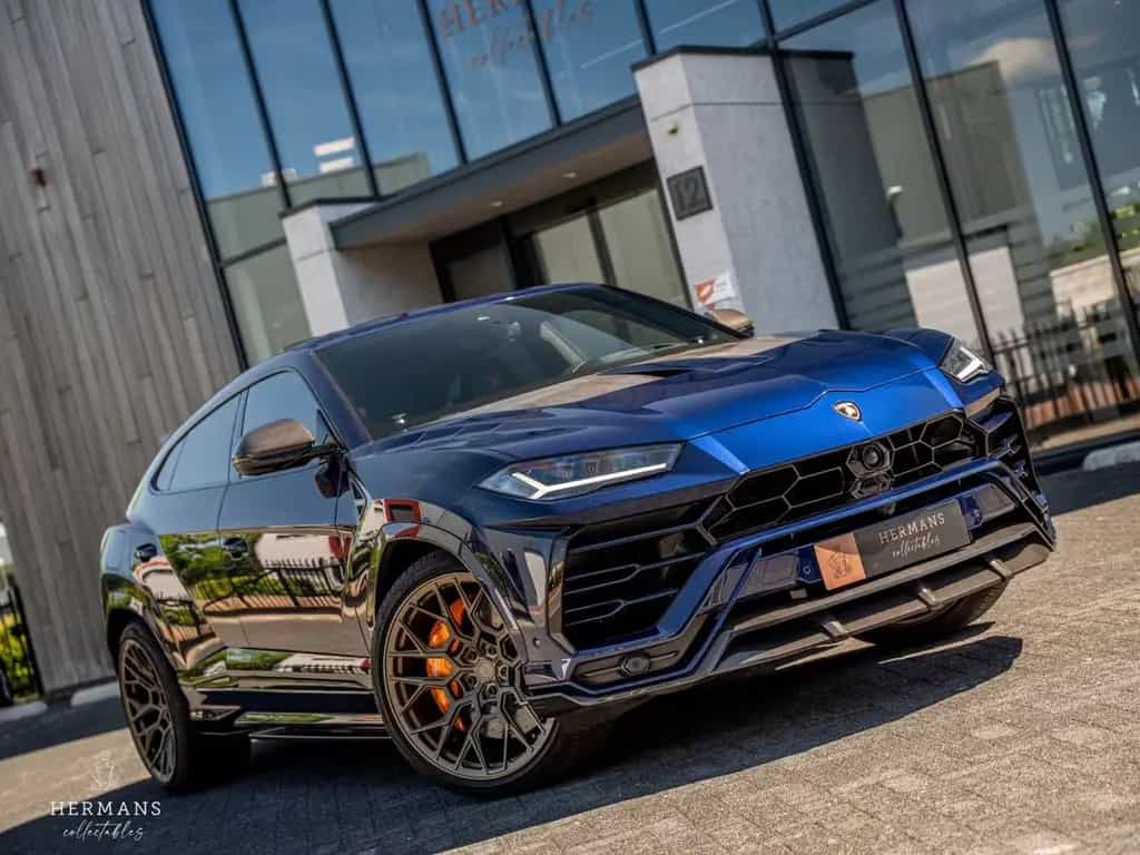 Lamborghini Urus 4.0 V8 / NOVITEC / B&O 3D / Carbon / Pano / 01/2019-photo-2