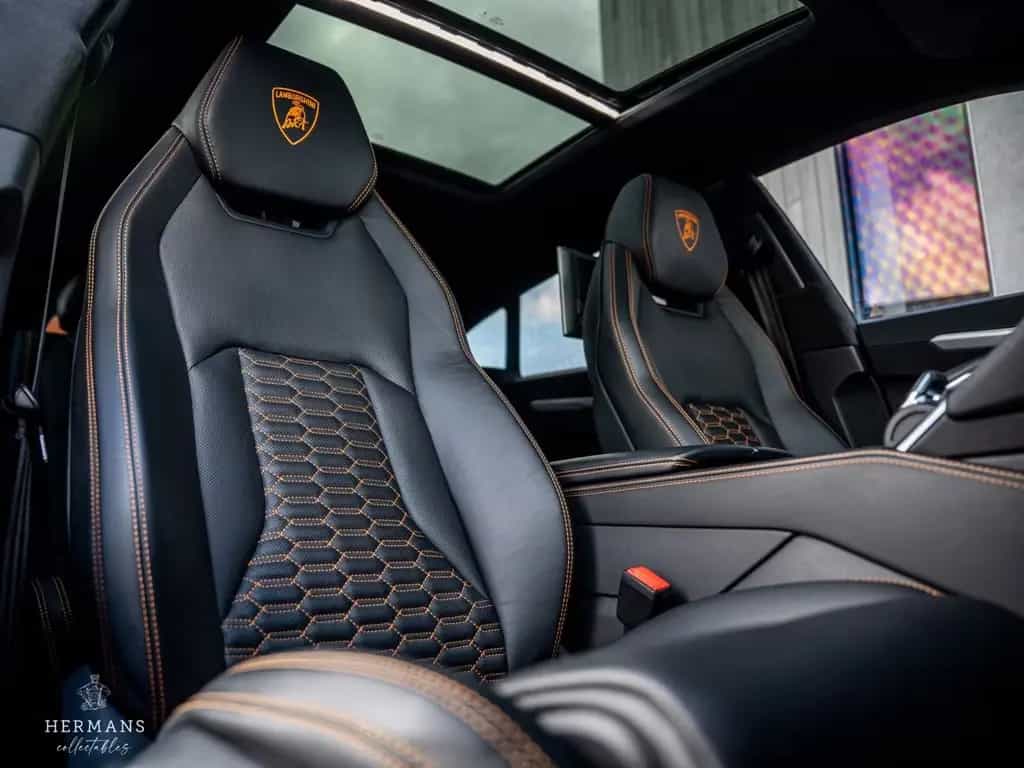 Lamborghini Urus 4.0 V8 / NOVITEC / B&O 3D / Carbon / Pano / 01/2019-photo-22