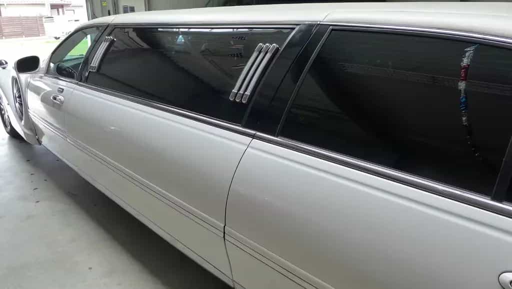 Lincoln Town Car Excalibur Stretchlimousine Brautauto 07/2005-photo-1
