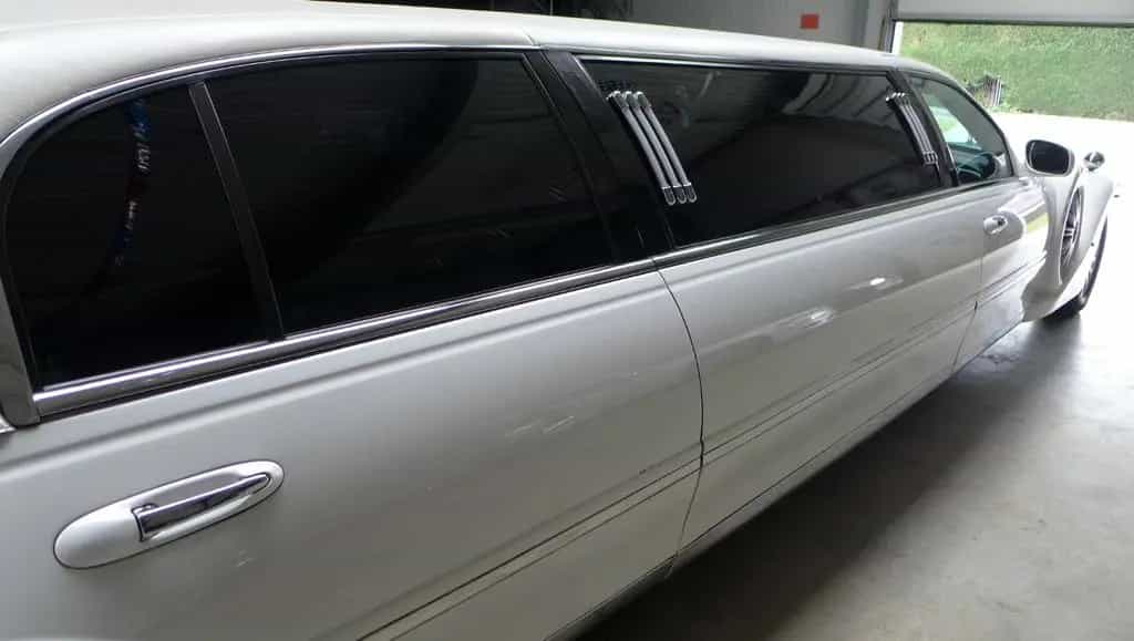 Lincoln Town Car Excalibur Stretchlimousine Brautauto 07/2005-photo-2