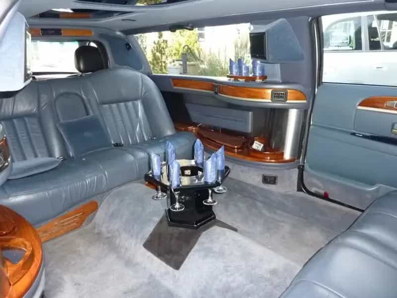 Lincoln Town Car Excalibur Stretchlimousine Brautauto 07/2005-photo-5