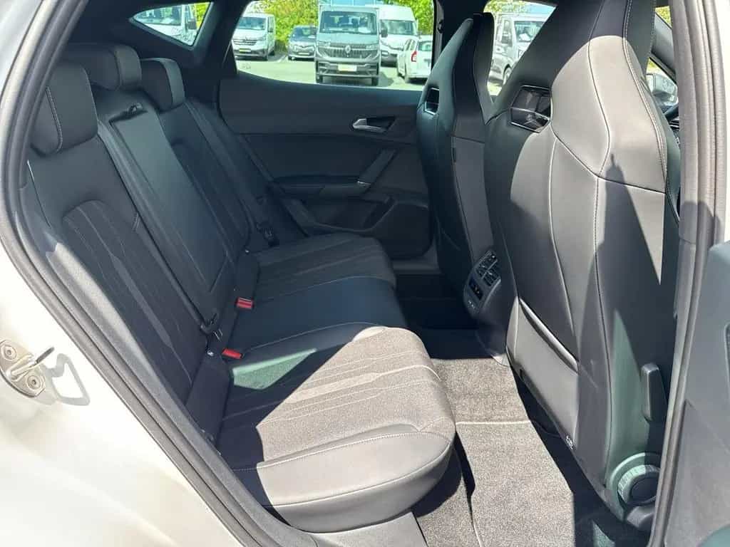Cupra Formentor 2.0 TSI VZ 4Drive ACC+SHZ+NAVI+KAMERA 05/2024-photo-25