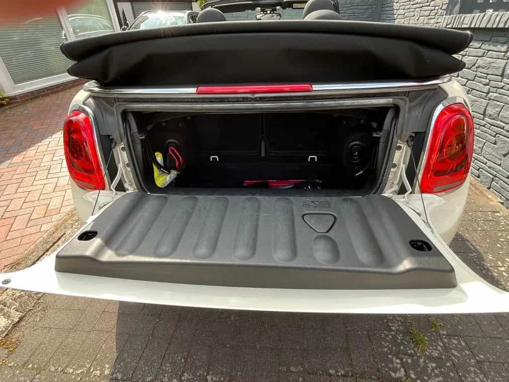 MINI Cooper Cabrio 03/2017-photo-7