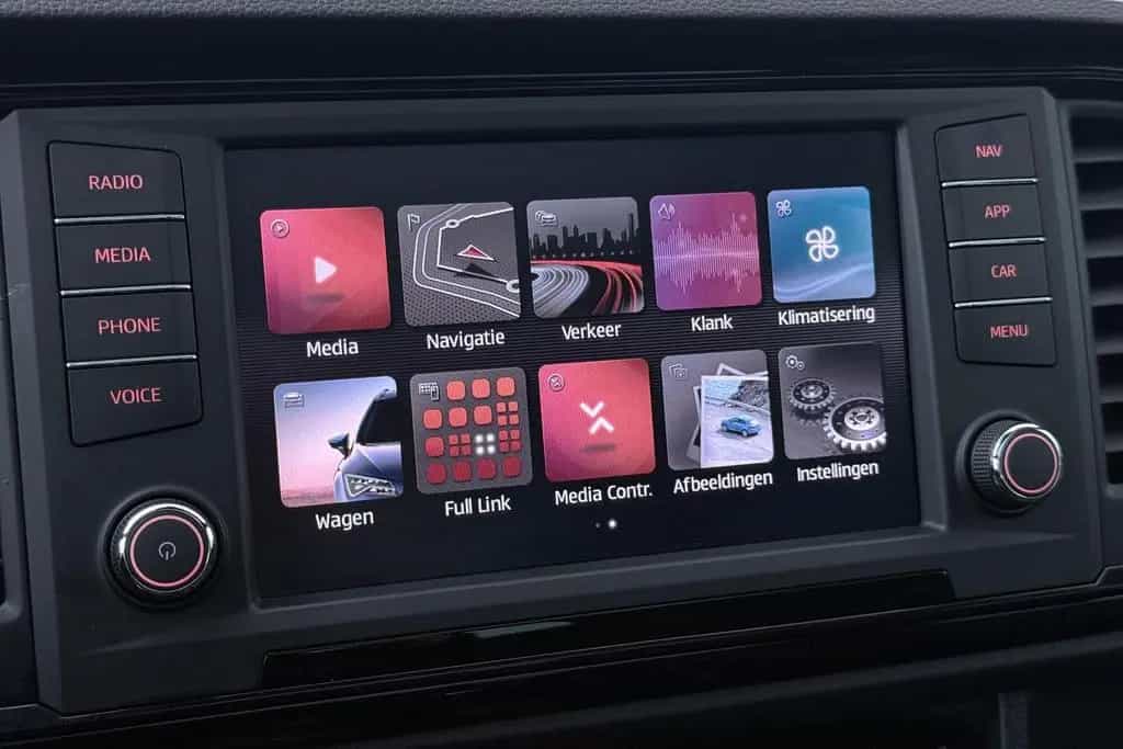 Cupra Ateca 2.0 TSI 4DRIVE | panorama dach | Beats Aud 04/2019-photo-31
