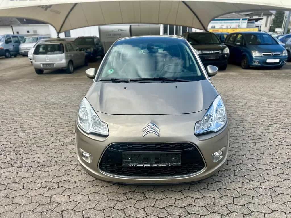 Citroën C3 Exclusive*AUTOMATIK*NUR 78TKM*PANORAMA*LEDER* 10/2011-photo-0