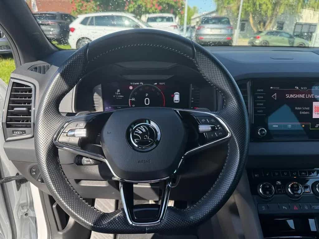 Skoda Karoq Sportline 1.5 TSI DSG NAVI 4xSitzheizung 03/2023-photo-18