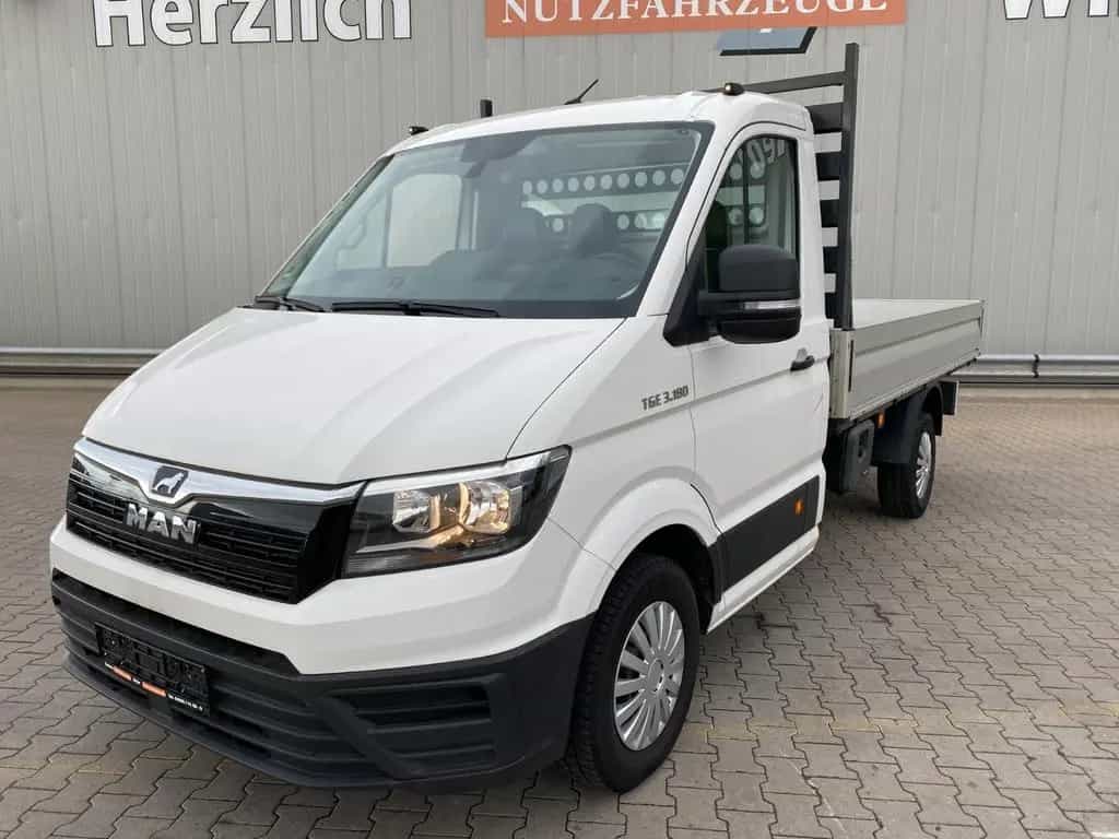 MAN TGE 3.180 | 3x Sitze*Navi*AHK*DAB*Klimaanlage 06/2022-photo-0