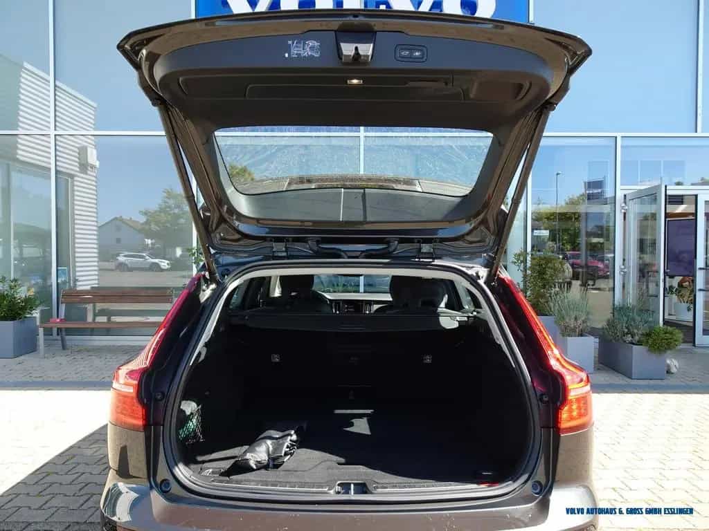 Volvo V60 B5 Geartronic Momentum Pro 04/2022-photo-5