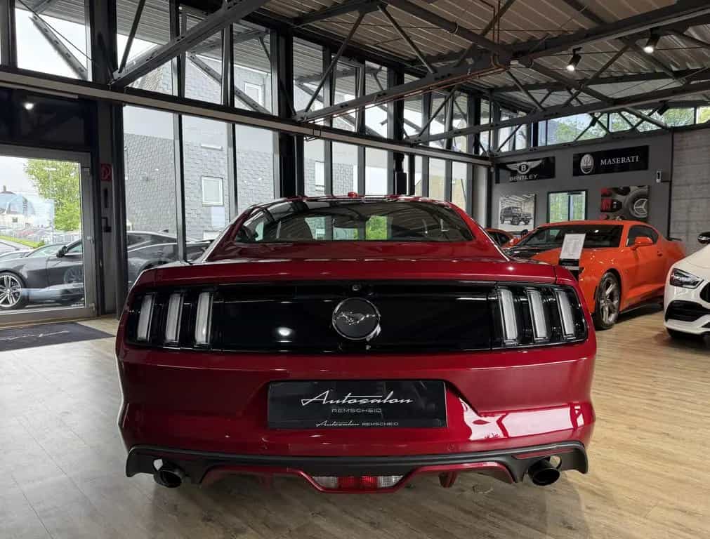 Ford Mustang Fastback 2.3 EcoBoost*DEUTSCH*KAMERA*NAV 09/2017-photo-4