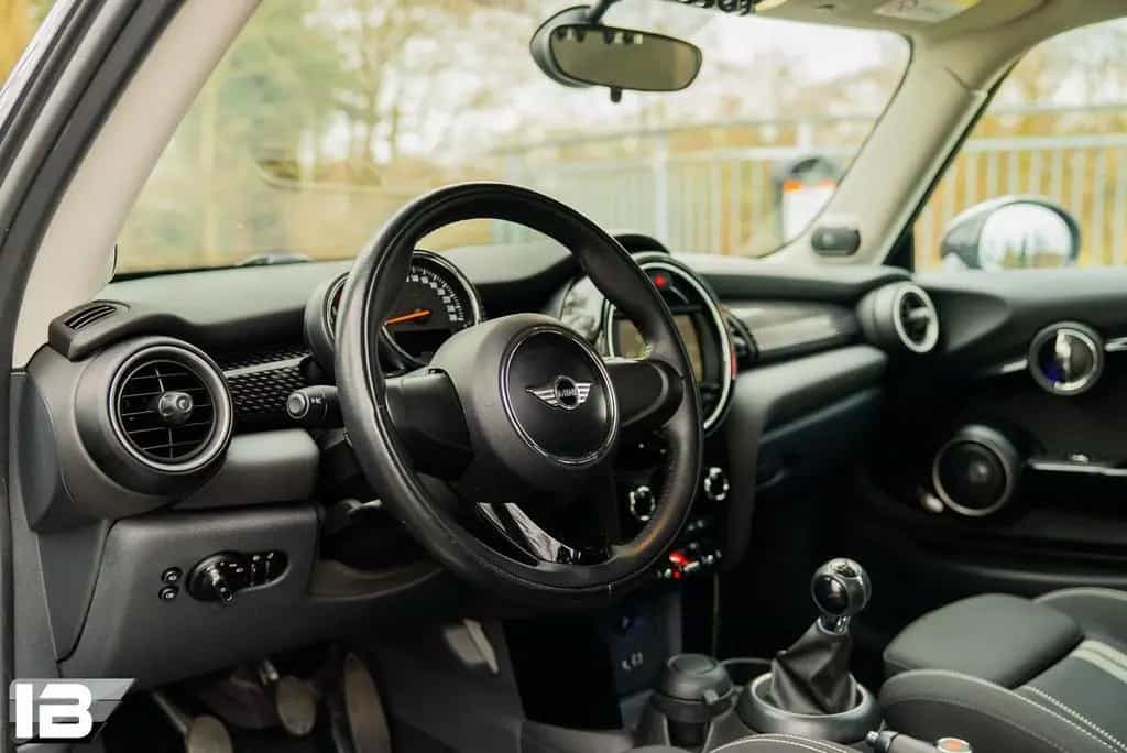 MINI Cooper S '1.Hand'68.000KM'PDC'S-Heft'Neuwertig' 06/2015-photo-1