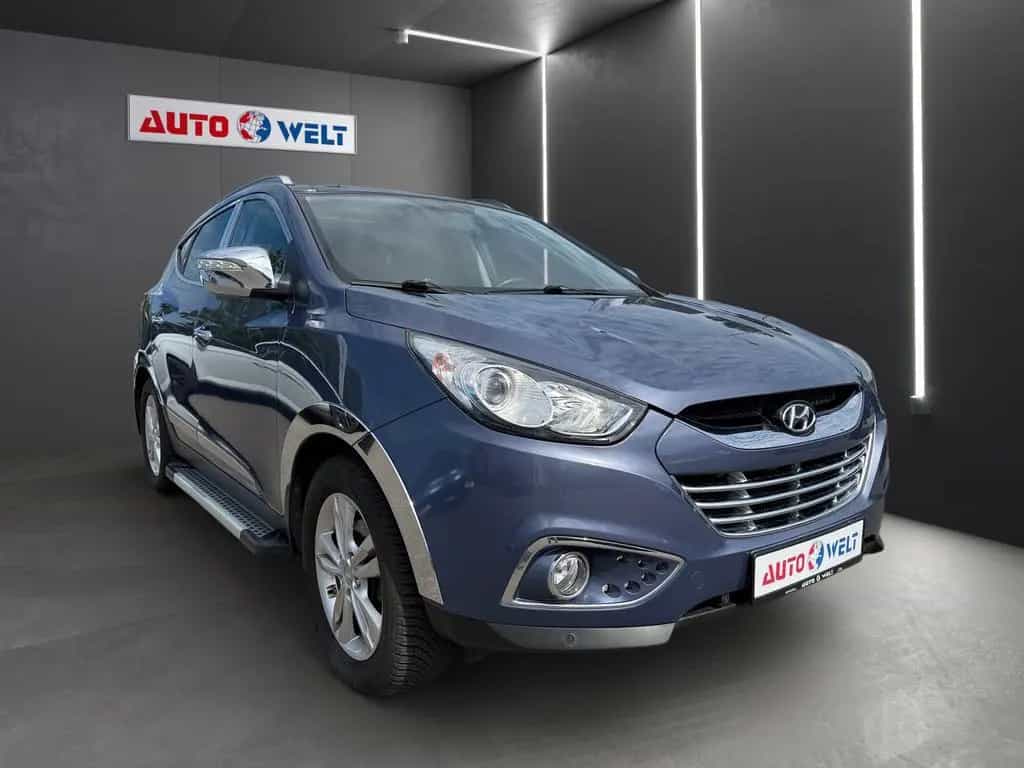 Hyundai ix35 2.0 Premium AWD Leder AHK Keyless-Go AUX 06/2012-photo-1