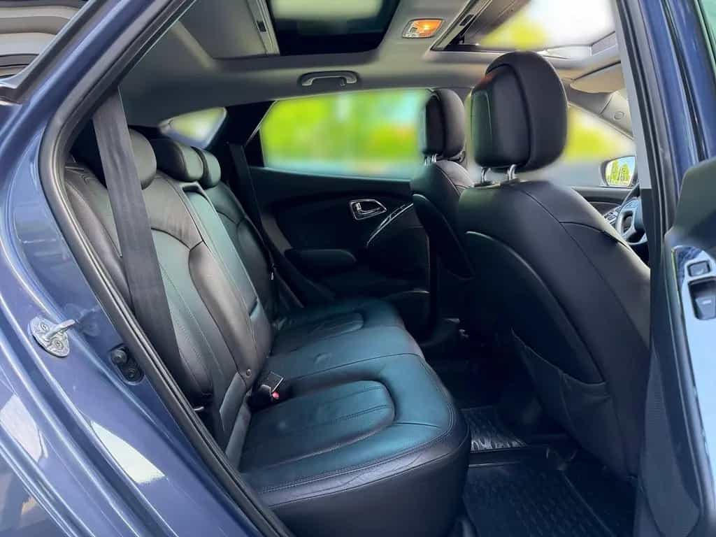 Hyundai ix35 2.0 Premium AWD Leder AHK Keyless-Go AUX 06/2012-photo-12