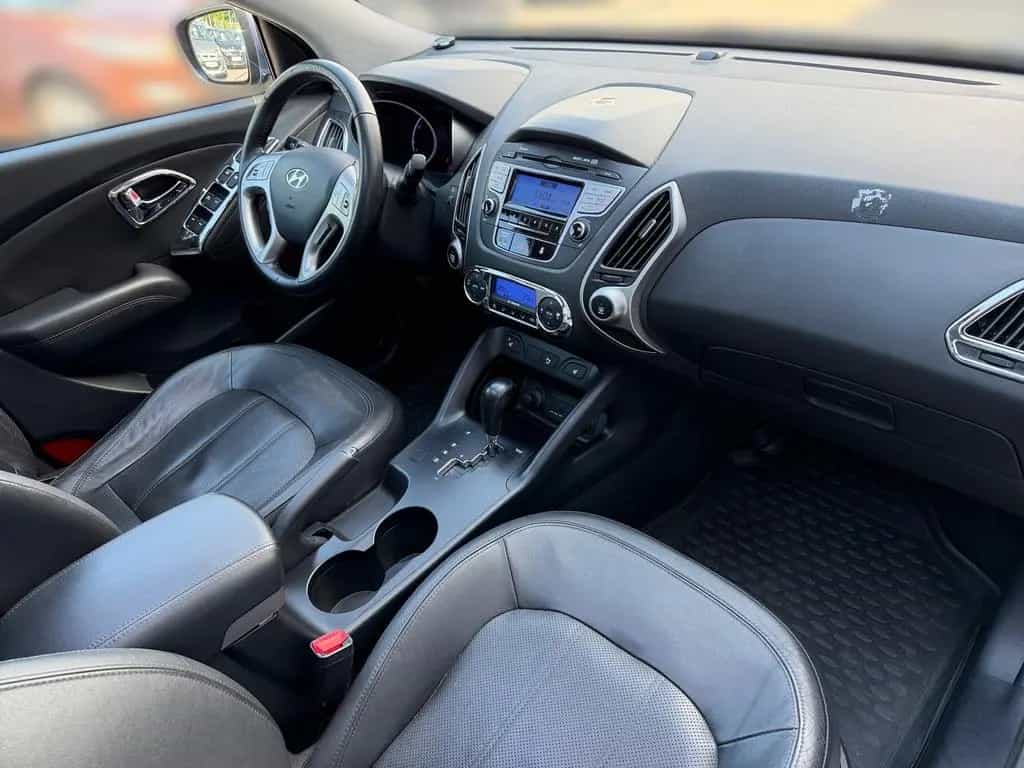 Hyundai ix35 2.0 Premium AWD Leder AHK Keyless-Go AUX 06/2012-photo-13