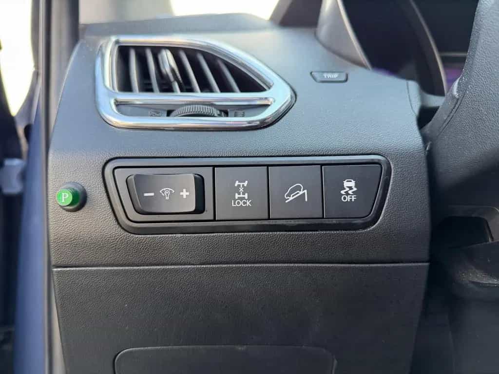 Hyundai ix35 2.0 Premium AWD Leder AHK Keyless-Go AUX 06/2012-photo-16