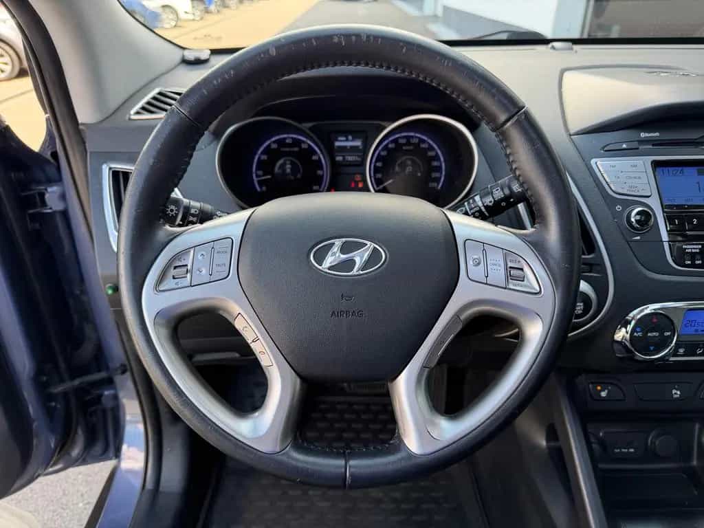 Hyundai ix35 2.0 Premium AWD Leder AHK Keyless-Go AUX 06/2012-photo-17