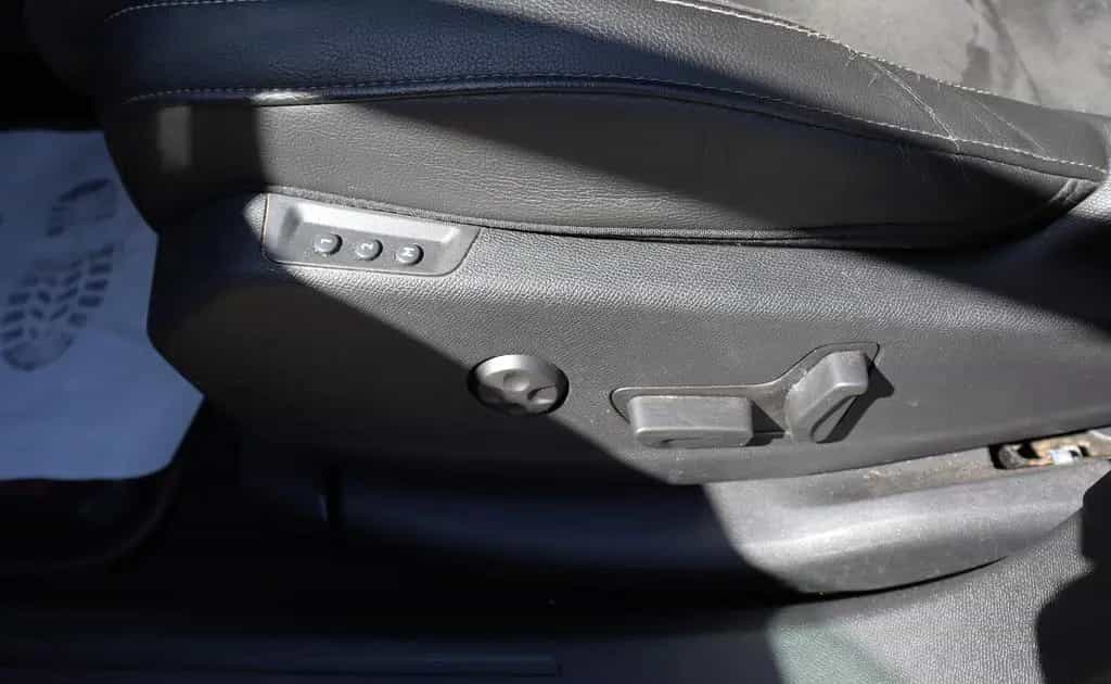 DS Automobiles DS7 (Crossback) DS7*Perf-Line*AHK, Pano, SH, NightV, WSSH*Export 09/2021-photo-15