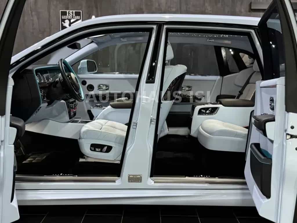 Rolls-Royce Phantom TWO-TONE, NOVITEC SPOFEC VIP,4SEATS,,24" 10/2023-photo-18