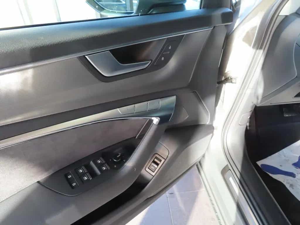 Audi A6 Avant 45  3.0 TDI quattro advanced  4,99 % 06/2024-photo-17