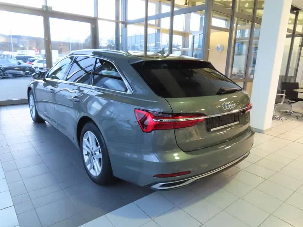 Audi A6 Avant 45  3.0 TDI quattro advanced  4,99 % 06/2024-photo-3
