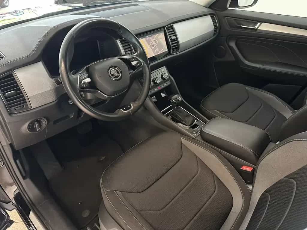 Skoda Kodiaq 2.0 TSI DSG Tour 4x4 SHZ NAVI AHK ACC LED 04/2023-photo-13