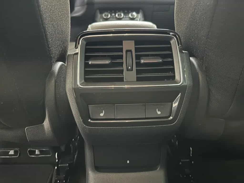 Skoda Kodiaq 2.0 TSI DSG Tour 4x4 SHZ NAVI AHK ACC LED 04/2023-photo-17