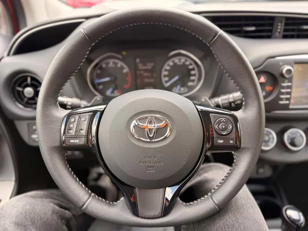 Toyota Yaris Team D *4Zyl.*Automatik*Kamera 09/2018-photo-13