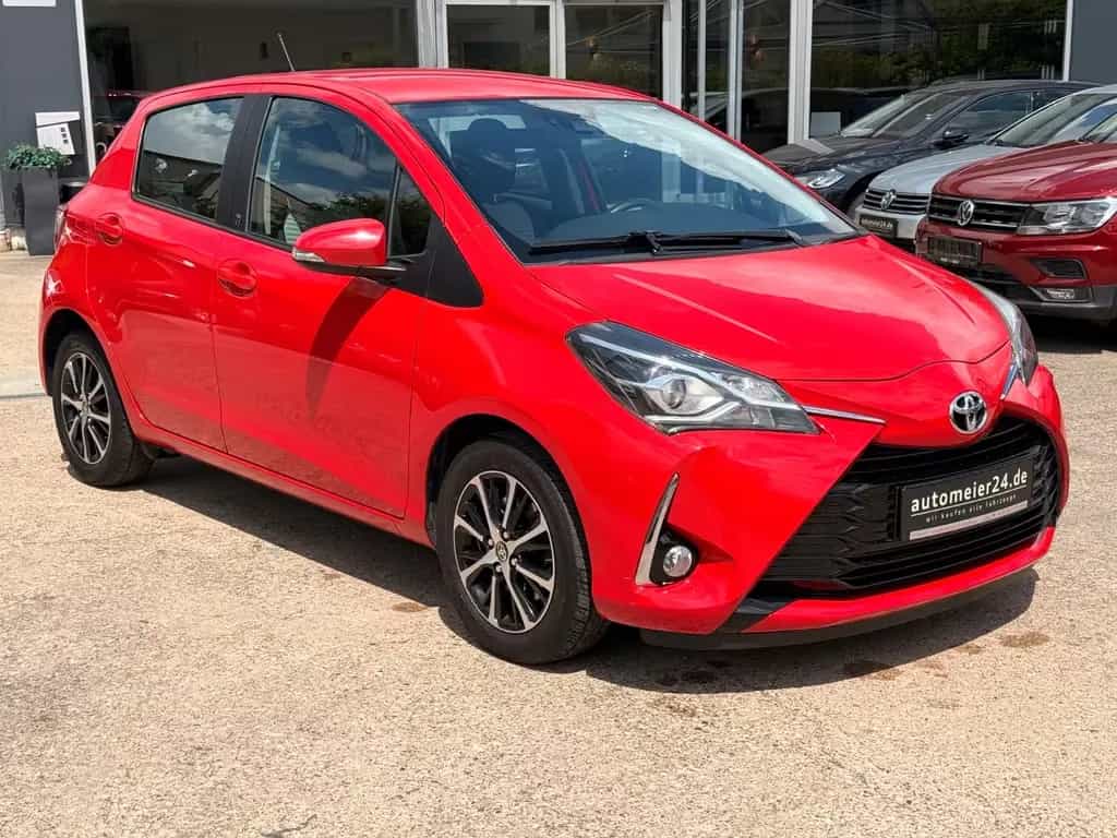 Toyota Yaris Team D *4Zyl.*Automatik*Kamera 09/2018-photo-2