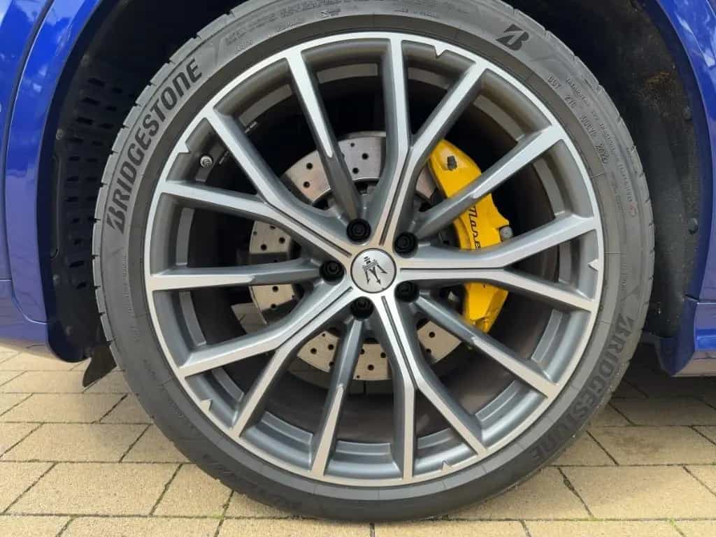 Maserati Grecale Trofeo 3.0 V6 530HP Pano Carbon High Pre 04/2023-photo-6