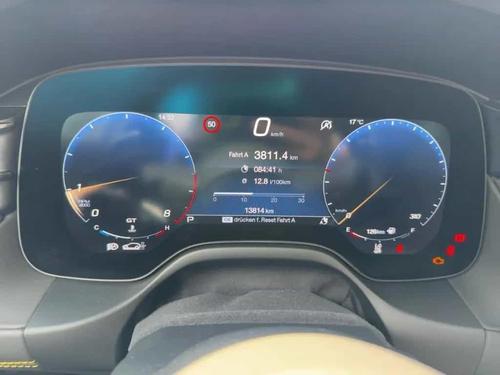 Maserati Grecale Trofeo 3.0 V6 530HP Pano Carbon High Pre 04/2023-photo-9