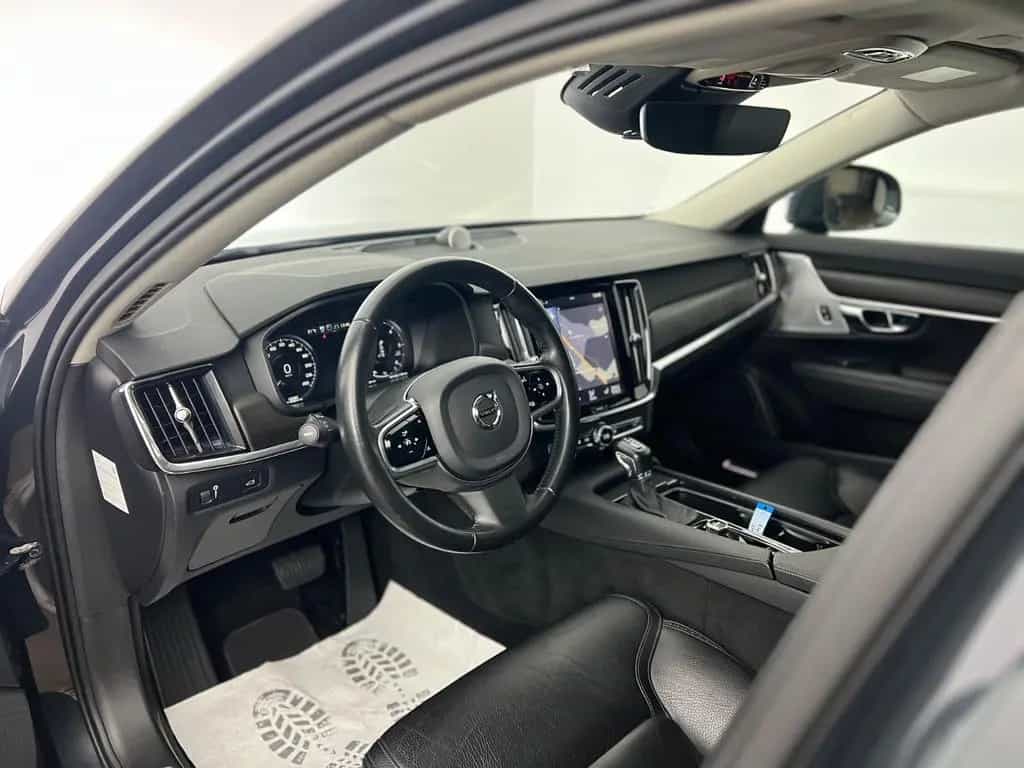 Volvo V90 Cross Country D5 ALLRAD / 1.HD /235PS /B&W 03/2017-photo-11