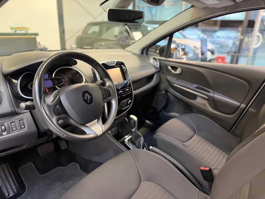 Renault Clio IV Energy Limited 1,2l Aut./Ang/Navi/BT/Tem 05/2016-photo-9